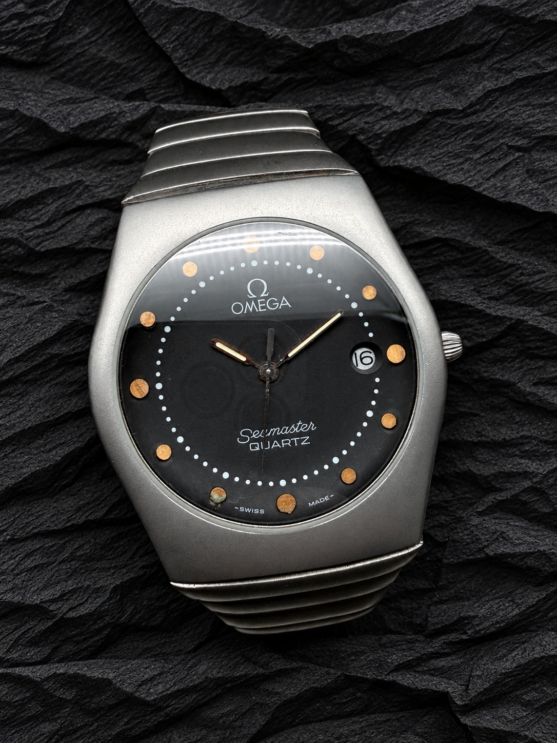 ORIGINAL 1984 OMEGA SEAMASTER RECIFE OXIDIERTER STAHL 196.0292 396.0984 BLACK