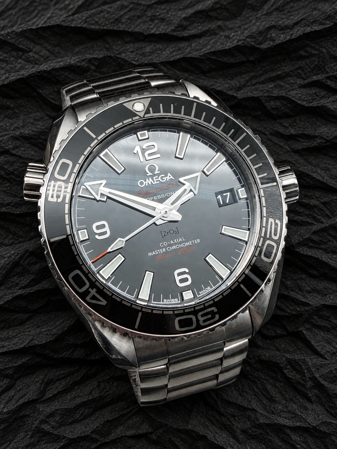ORIGINAL 2018 OMEGA SEAMASTER PLANET OCEAN 600M MASTER CHRONOMETER CO AXIAL 39,5mm 215.30.40.20.01.001 BOX / PAPIERE LC100