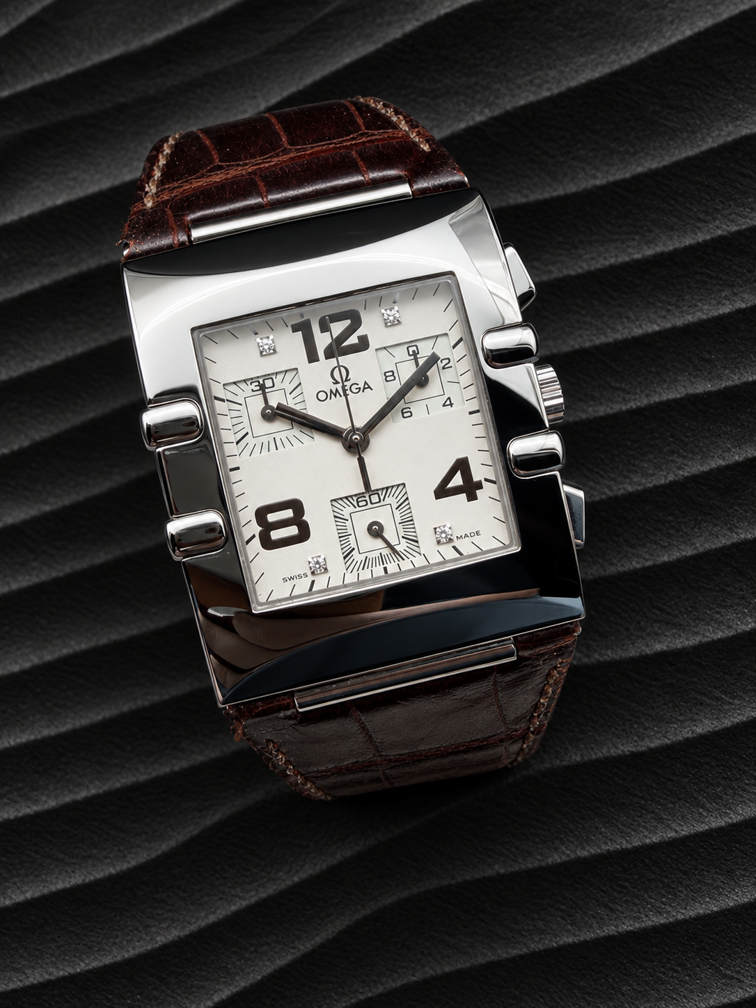 ORIGINAL 1998 OMEGA CONSTELLATION QUADRA CHRONOGRAPH QUARTZ DIAMANT 30x34mm