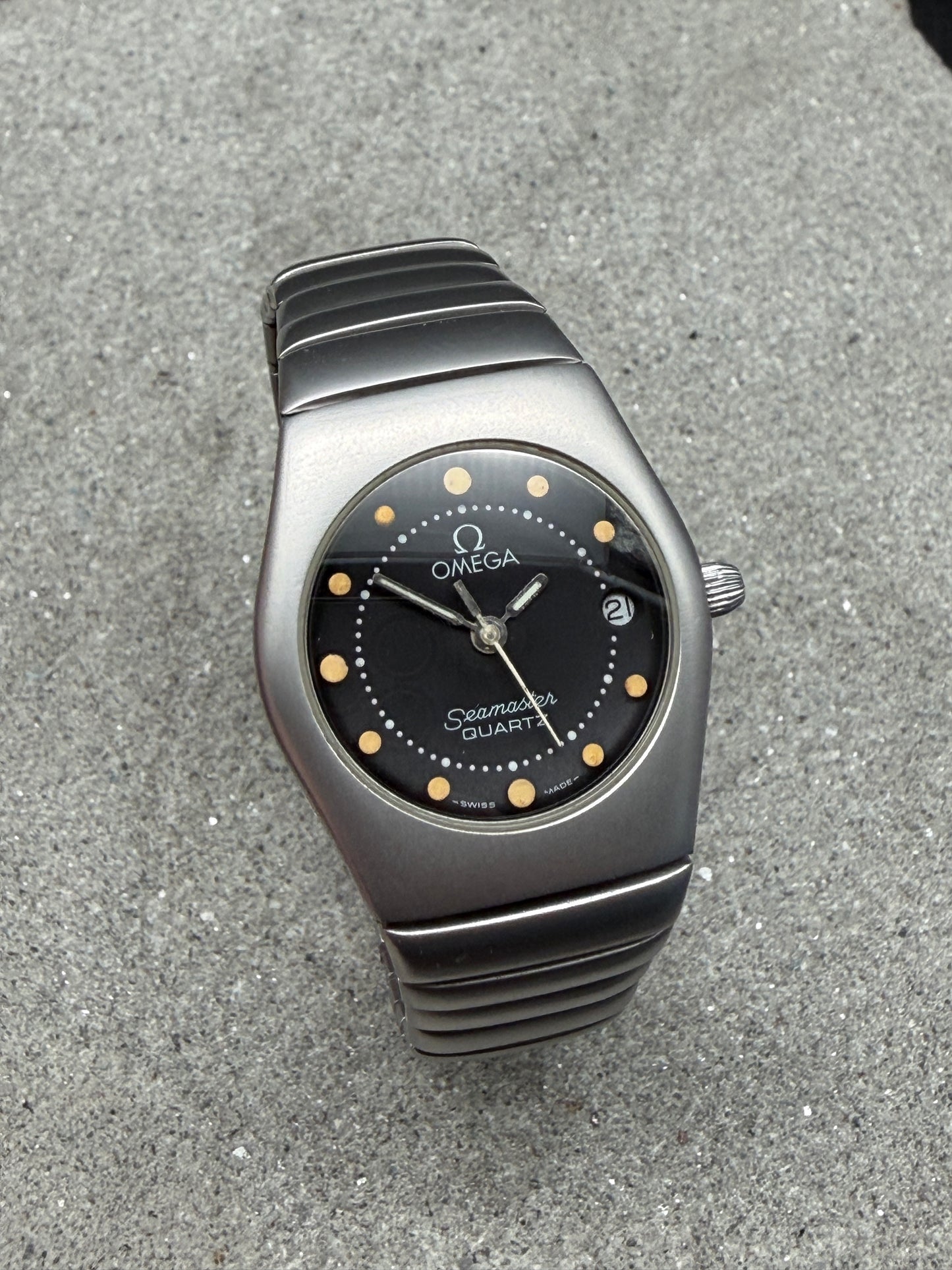ORIGINAL 1984 OMEGA DAMEN SEAMASTER RECIFE OXIDIERTER STAHL 596.0061 796.0956