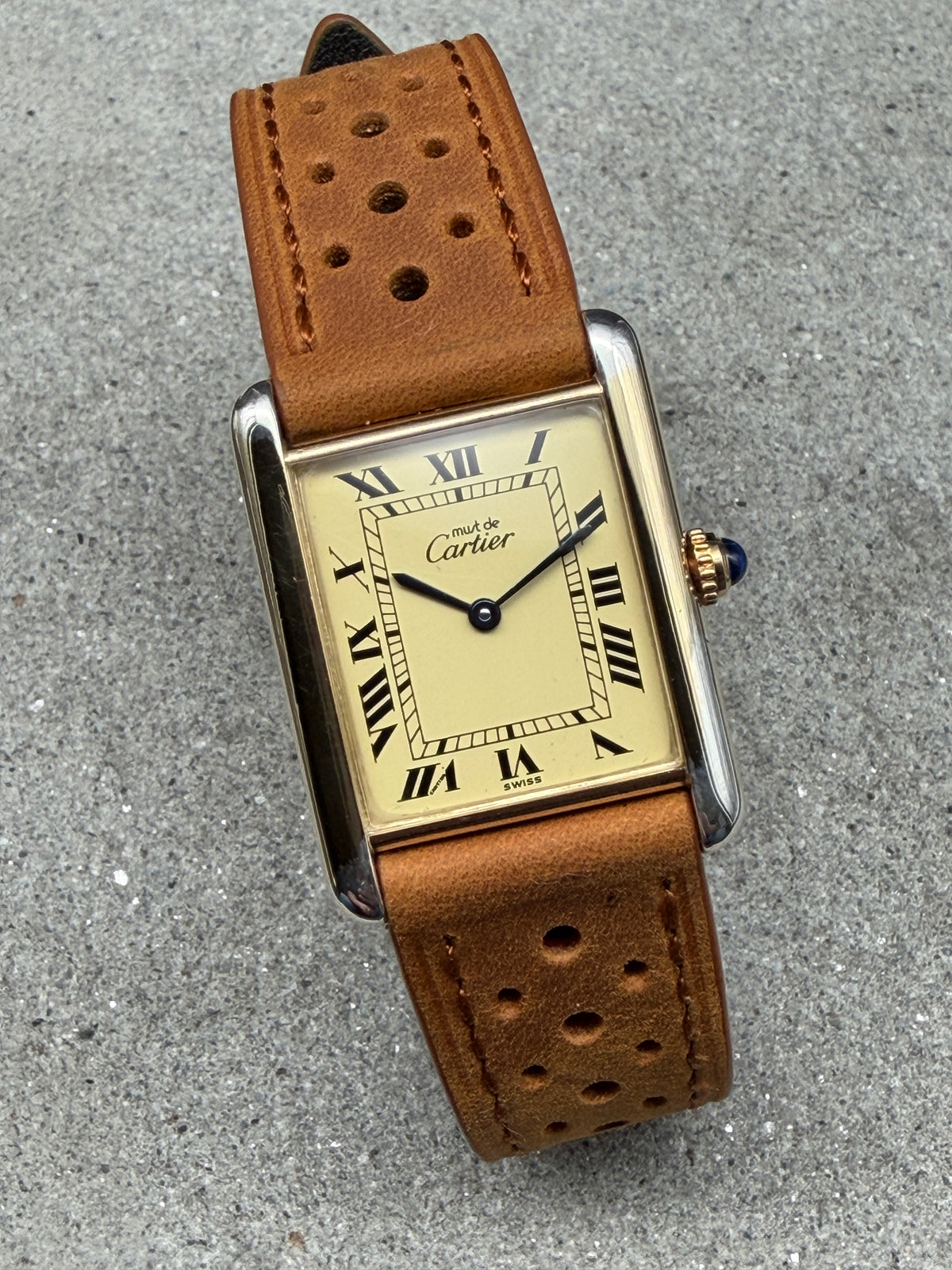ORIGINAL CARTIER TANK VERMEIL QUARTZ ROMAN NUMERAL 81006 GOLD PLATED 30x23mm 925