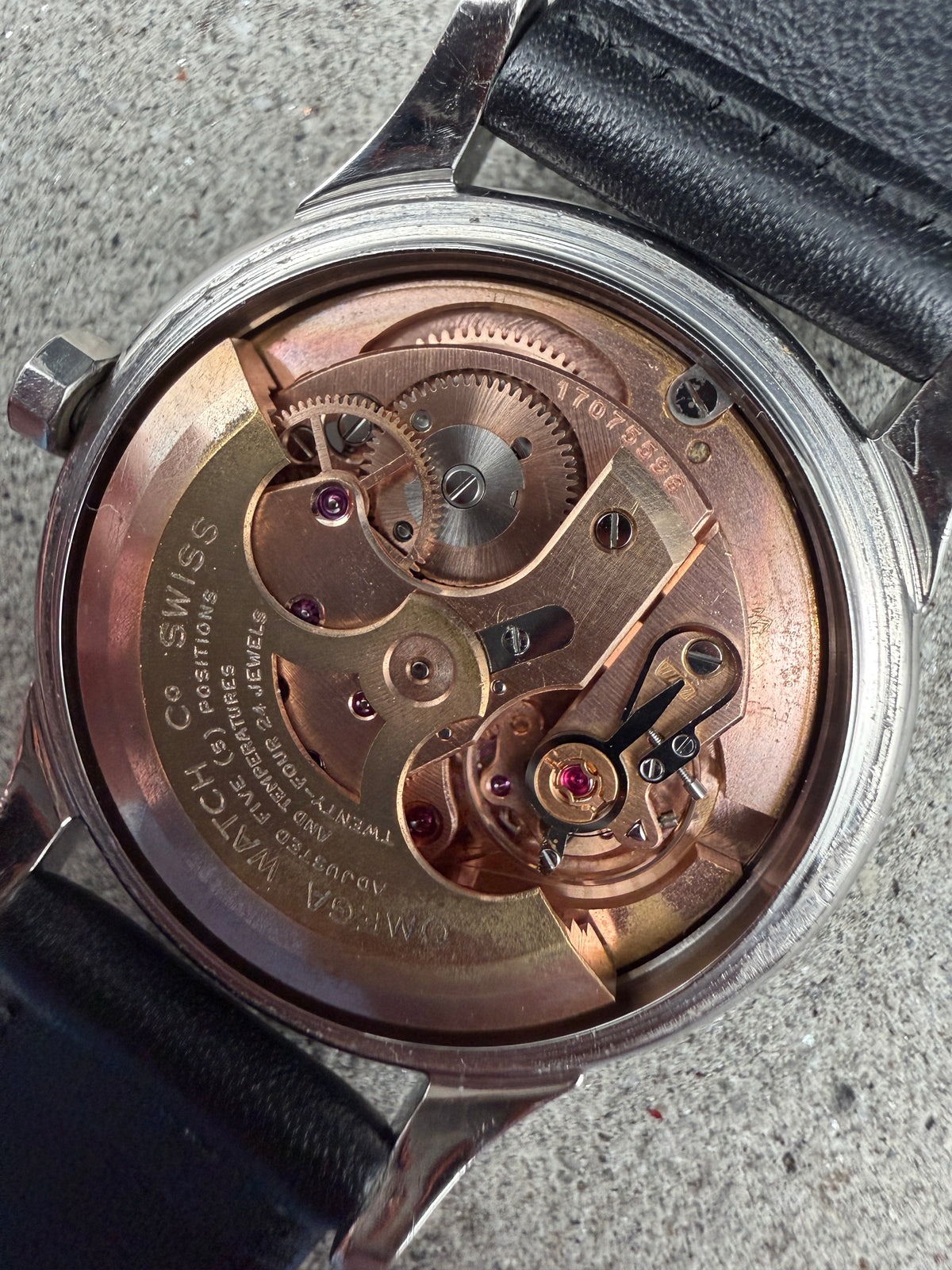 ORIGINAL 1960 OMEGA CONSTELLATION CALENDAR CHRONOMETER 2943 AUTOMATIK CAL: 504