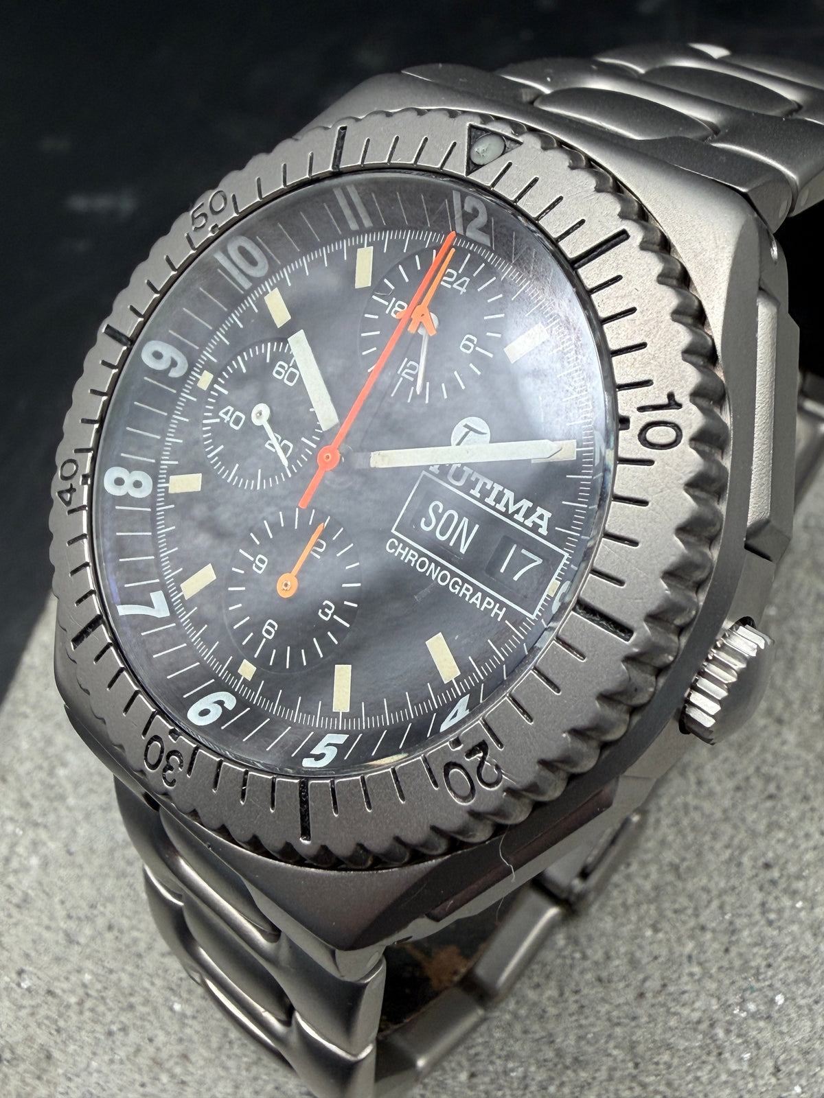 ORIGINAL TUTIMA 750 MILITARY CHRONOGRAPH AUTOMATIK DAY DATE LEMANIA 5100 TITAN