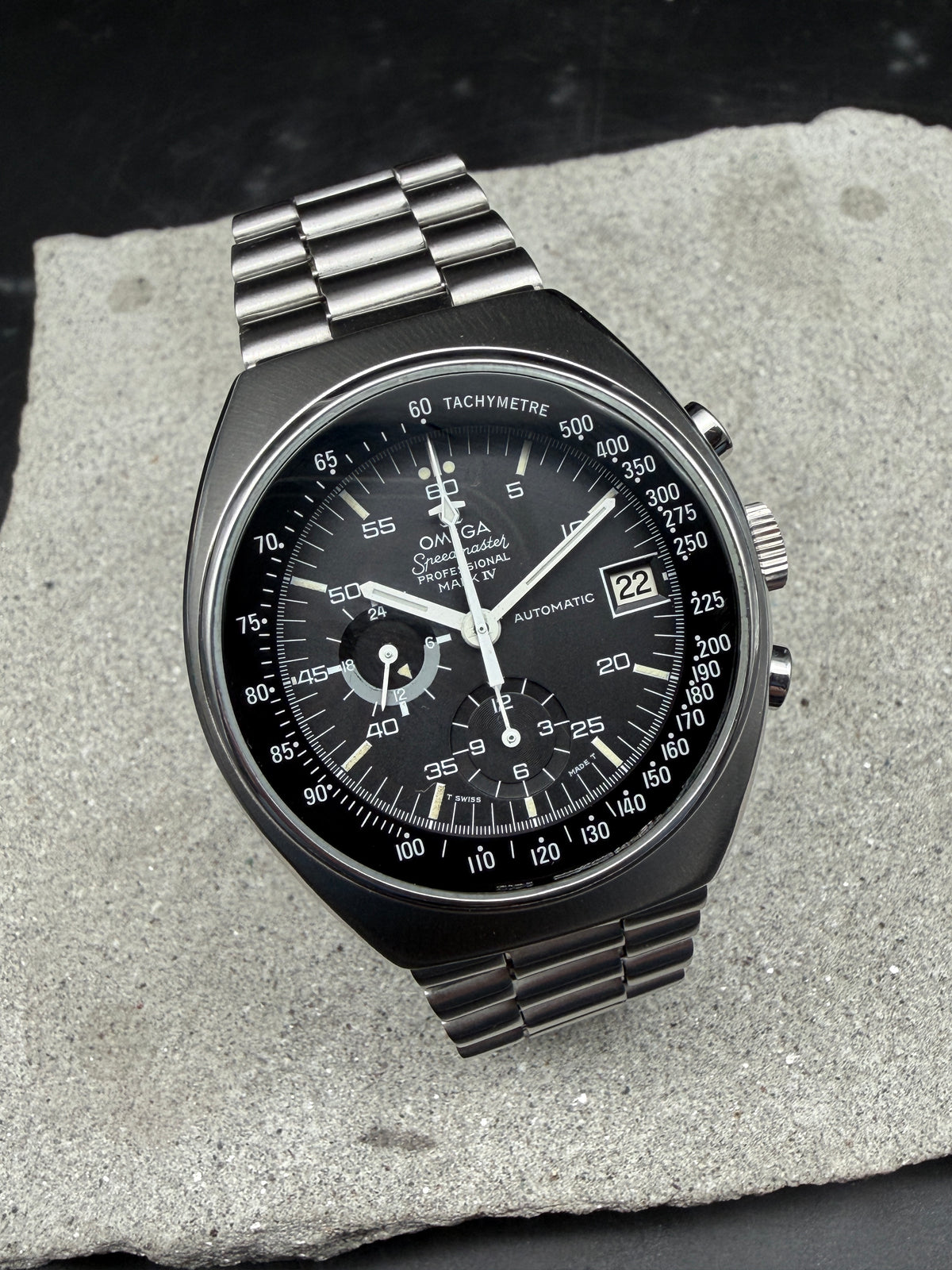 ORIGINAL 1972 OMEGA SPEEDMASTER PROFESSIONAL MARK IV AUTOMATIK 176.009 CHRONO