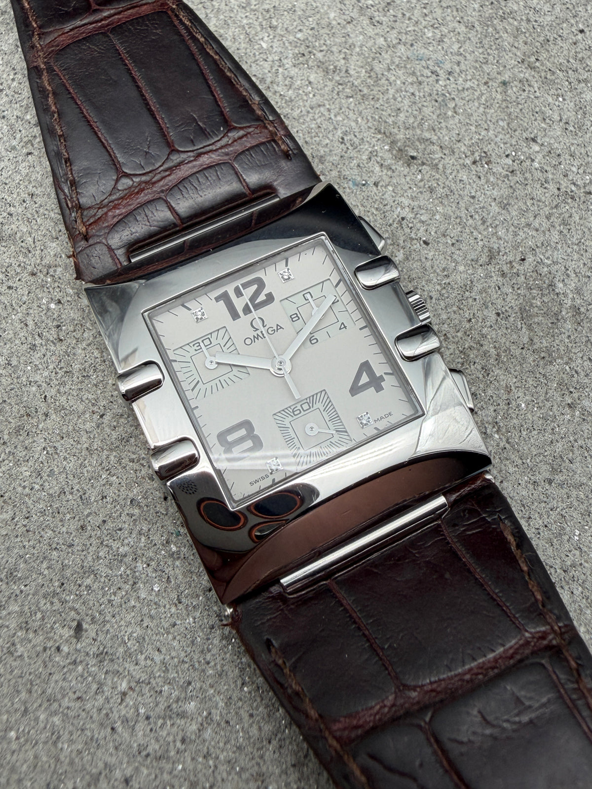 ORIGINAL 1998 OMEGA CONSTELLATION QUADRA CHRONOGRAPH QUARTZ DIAMANT 30x34mm
