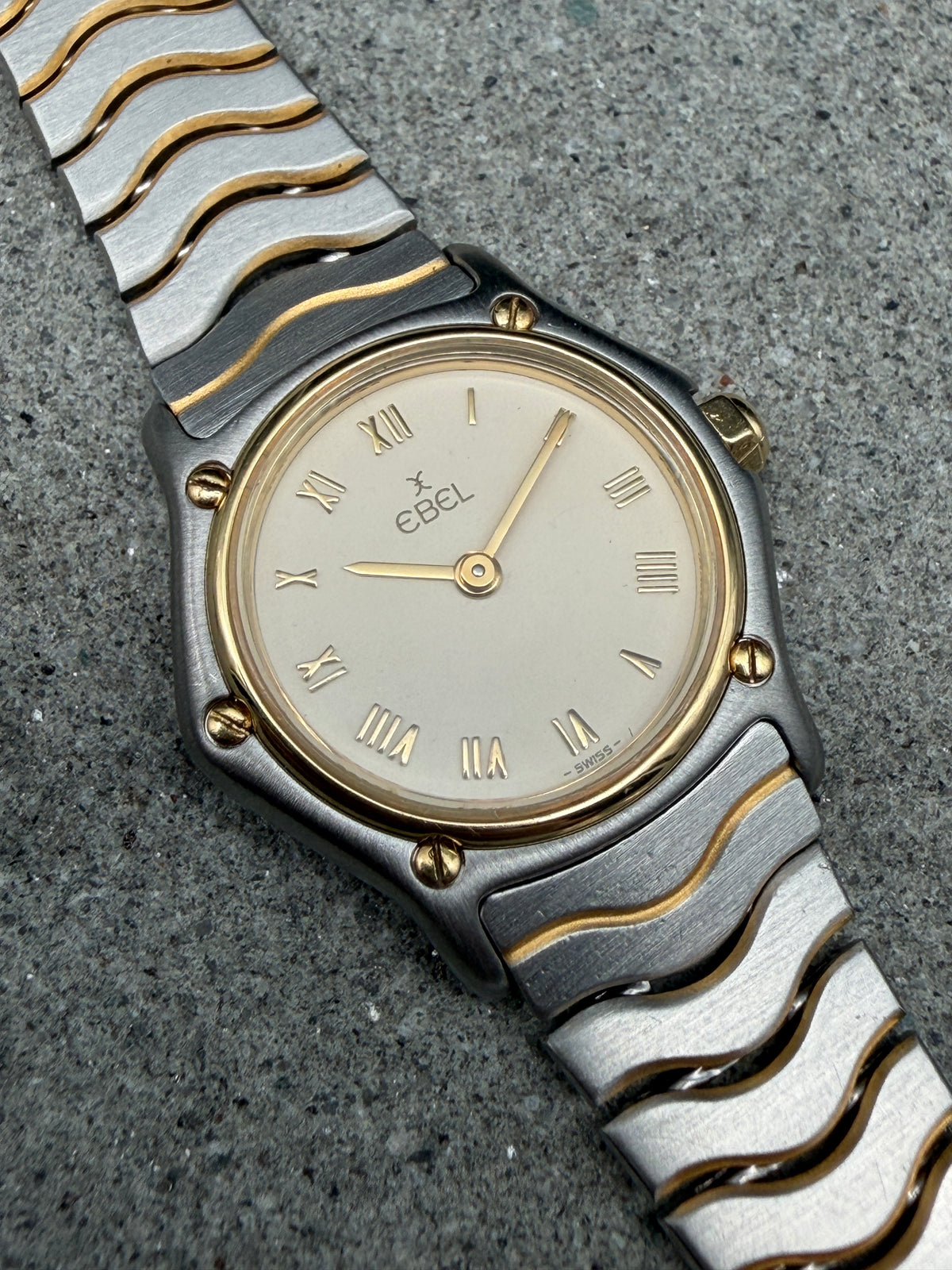 ORIGINAL EBEL CLASSIC WAVE 23mm LADY DAMEN 166901 STAHL / GOLD CAL. 157 QUARTZ