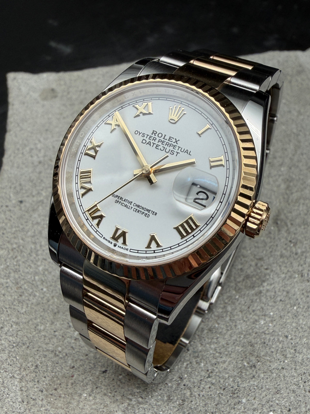 ORIGINAL ROLEX DATEJUST 36 STAHL / GOLD 126233 HERRENUHR WHITE ROMAN NUMERAL