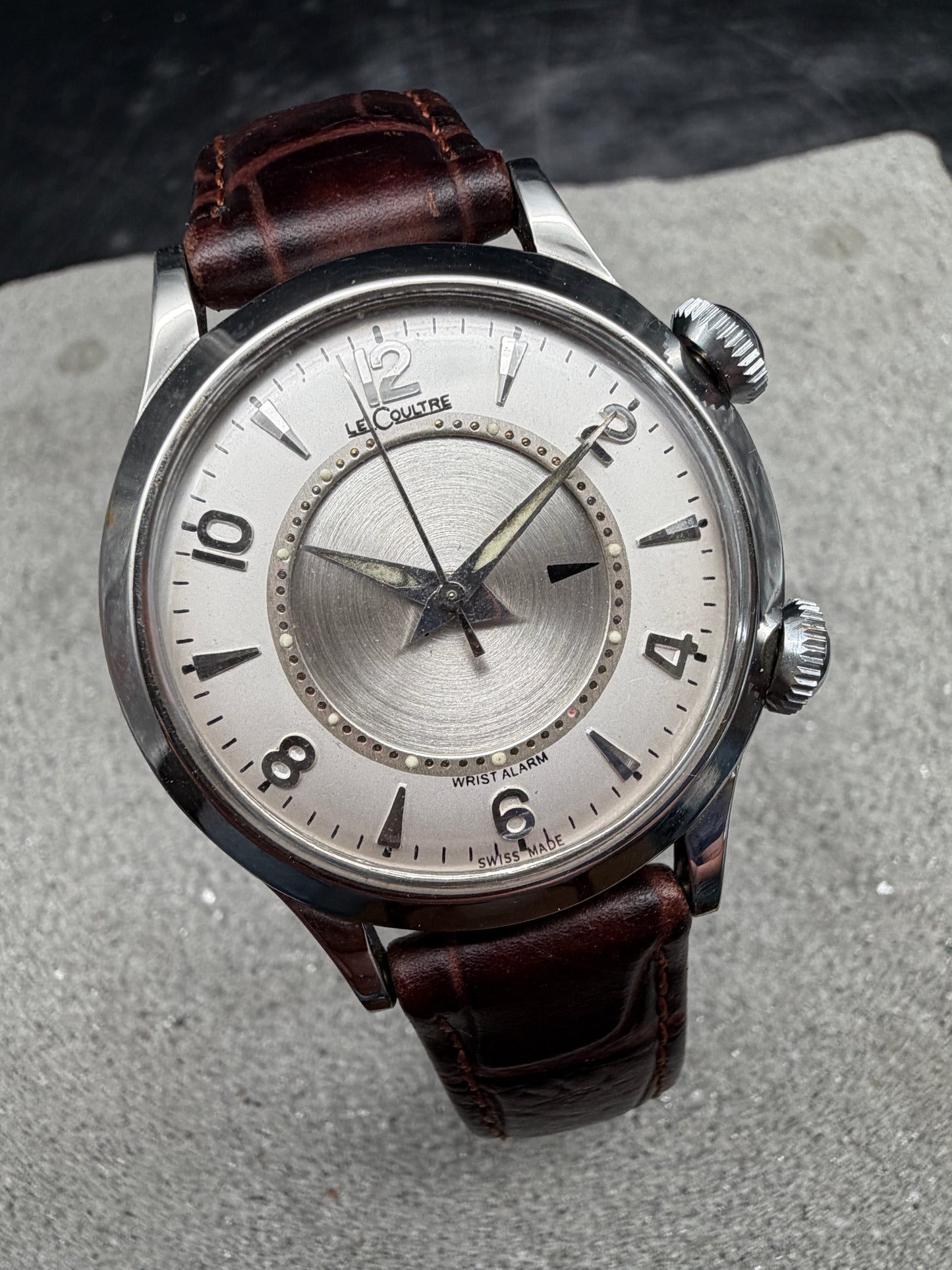 ORIGINAL JAEGER LE COULTRE MEMOVOX CAL.814 SCREWBACK 1960 WRIST ALARM DRESSWATCH