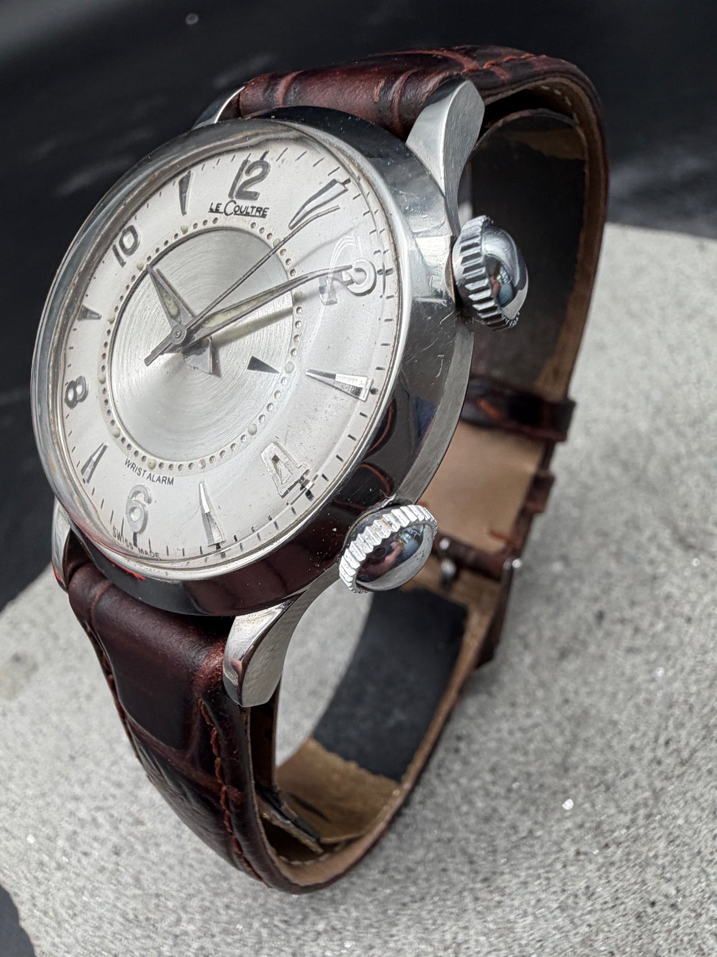 ORIGINAL JAEGER LE COULTRE MEMOVOX CAL.814 SCREWBACK 1960 WRIST ALARM DRESSWATCH