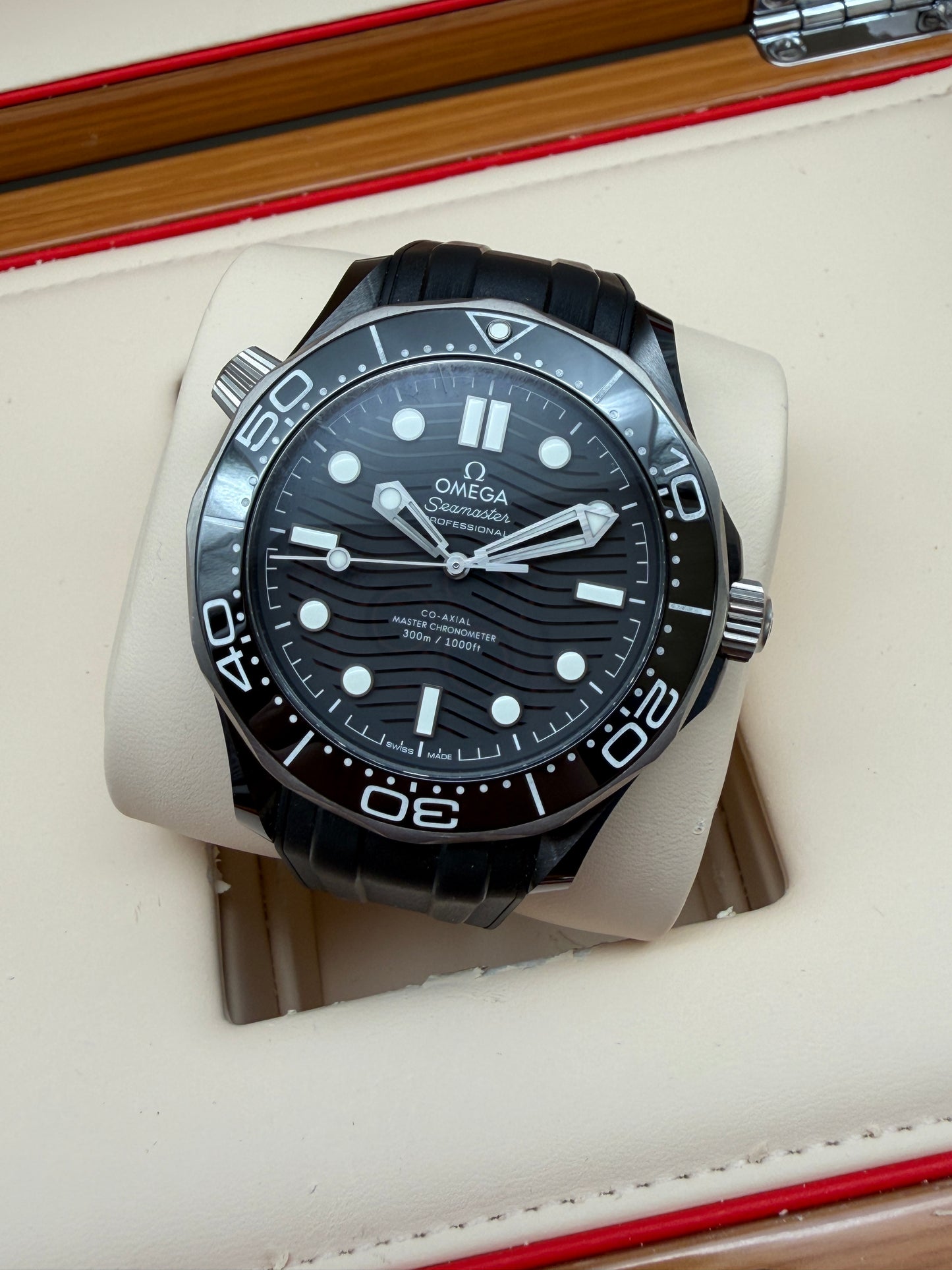 ORIGINAL 2019 OMEGA SEAMASTER DIVER 300M KERAMIK CO-AXIAL 21092442001001 FULLSET