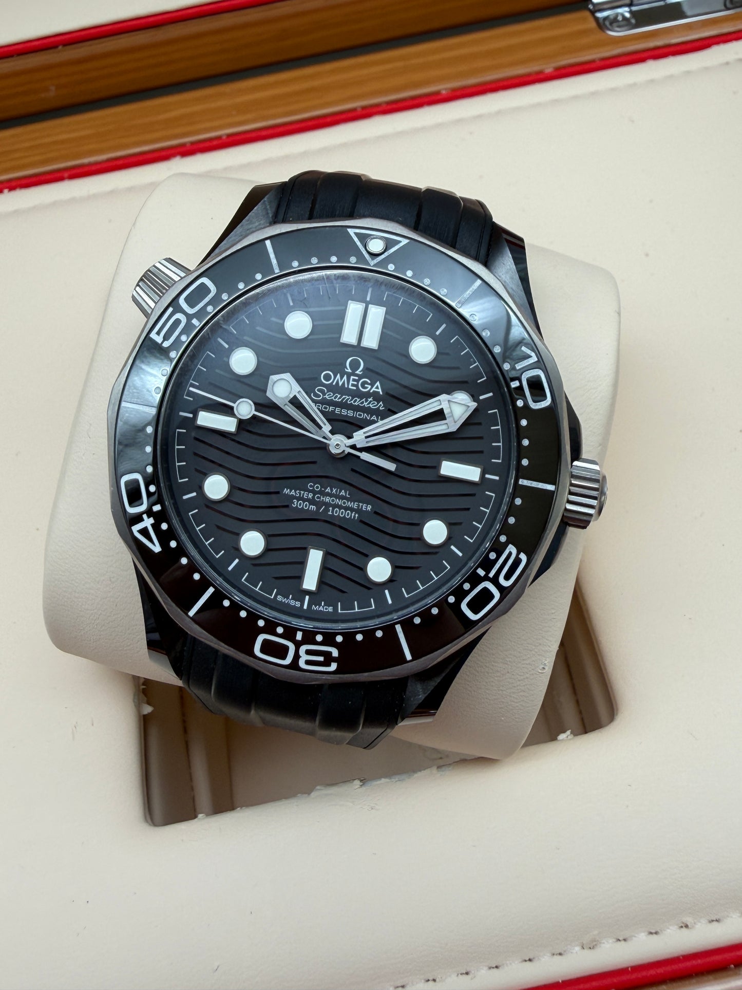 ORIGINAL 2019 OMEGA SEAMASTER DIVER 300M KERAMIK CO-AXIAL 21092442001001 FULLSET